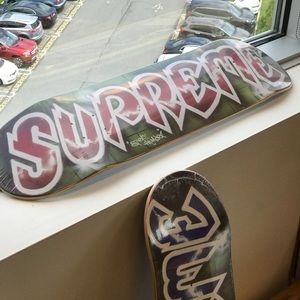 Supreme Skateboard